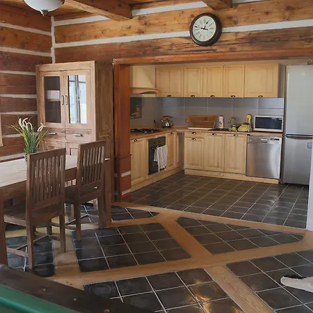 Chalupa Granat Διαμέρισμα Kořenov